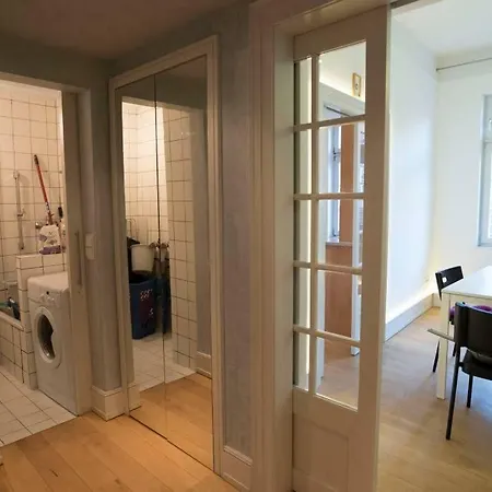 Privatunterkunft Beautiful Private In Old Town *