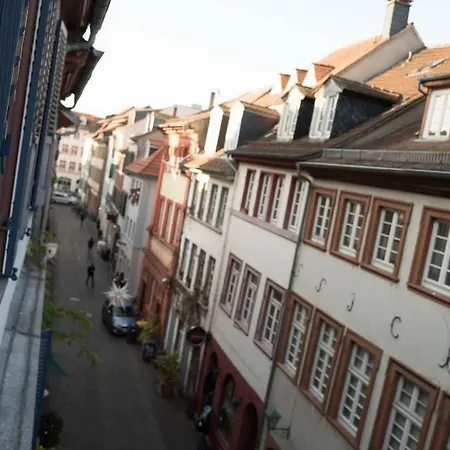 Privatunterkunft Beautiful Private In Old Town *